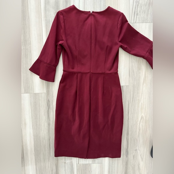 J. Crew Bell Sleeve Scoop Neck Stretch Ponte Above Knee Sheath Dress Burgundy 4 - Picture 3 of 4